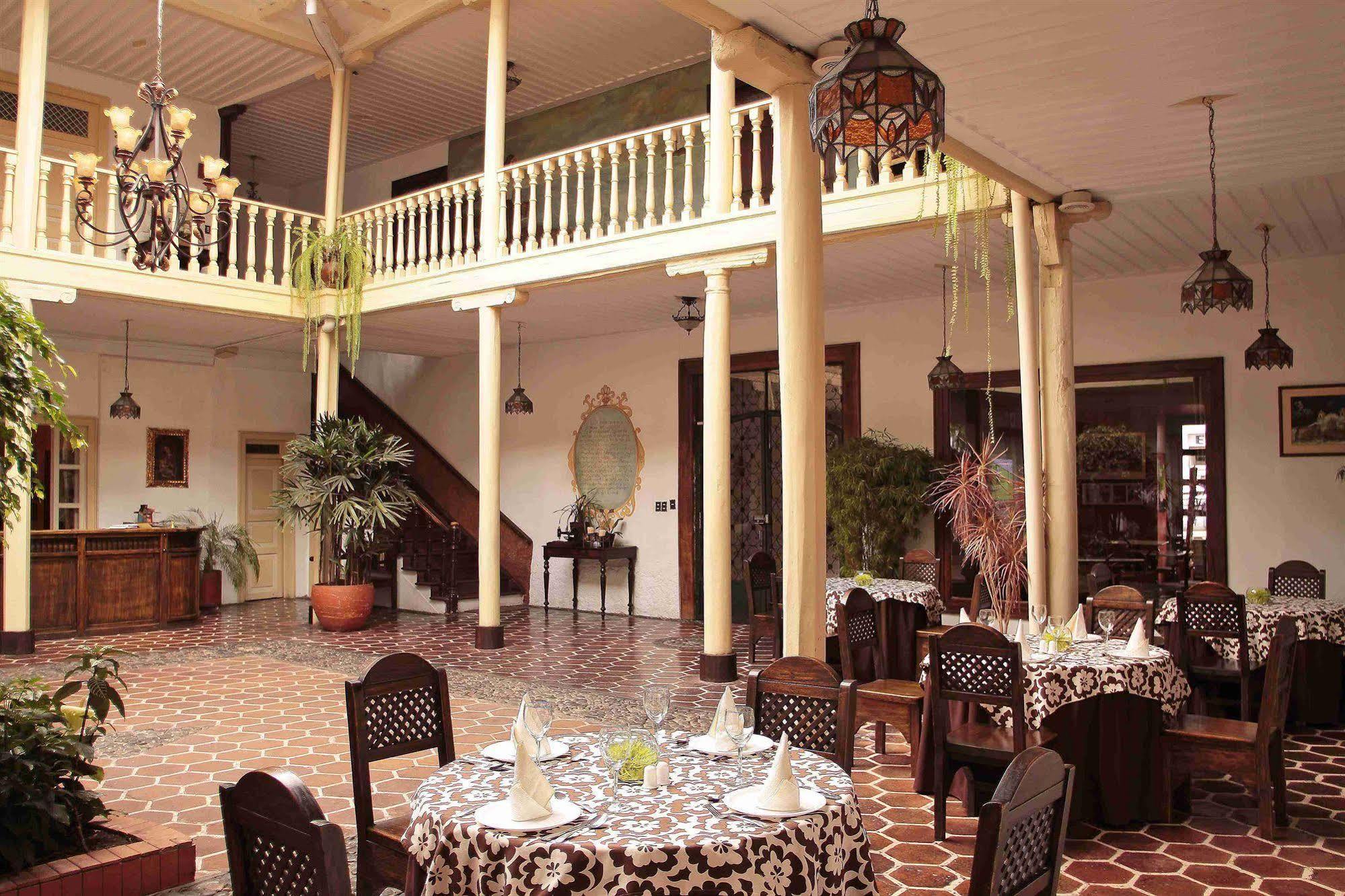 Hotel Inca Real Cuenca Zewnętrze zdjęcie